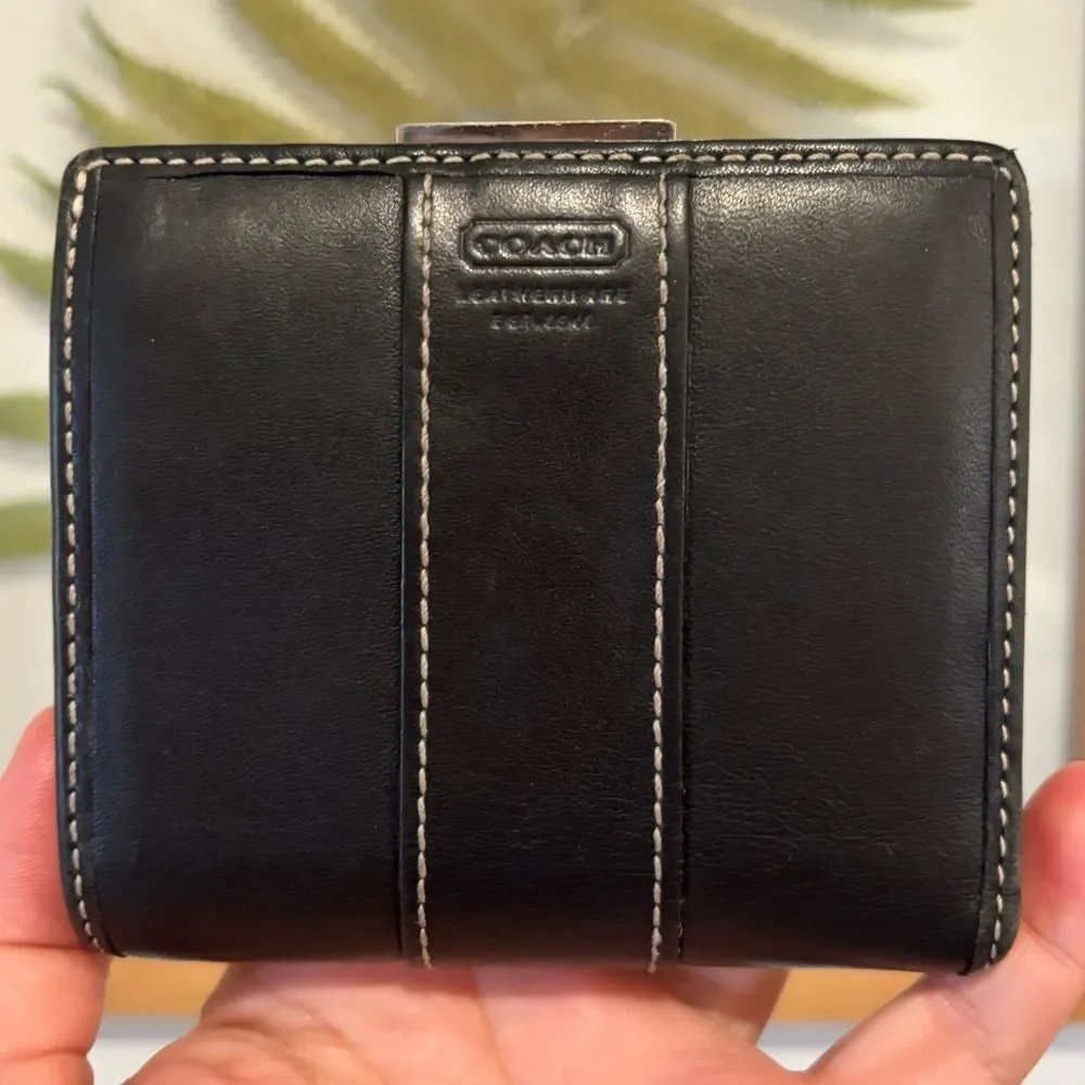 Vintage Coach Glove Tanned Black Leather Kisslock Wallet Coin Purse Frame RARE - Picture 1 of 9